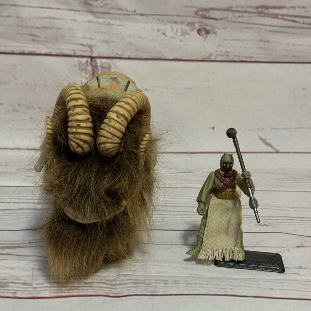 1998 Star Wars Power of the Force Bantha with Tusken Raider & Gaffi Stick Hasbro